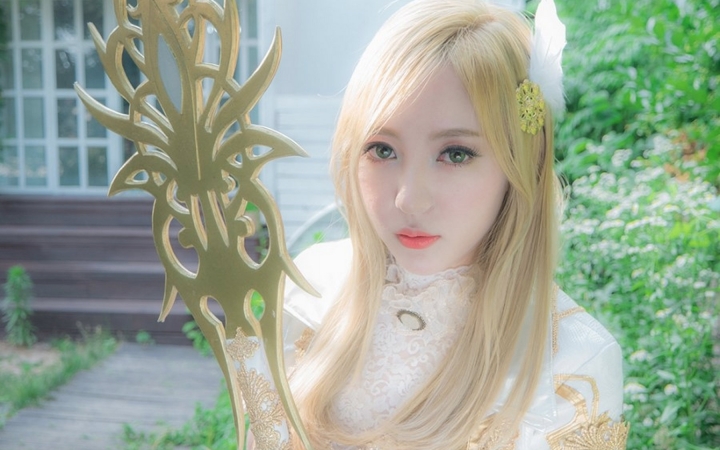 cos天堂二之白精灵cosplay妆容教程逗比向