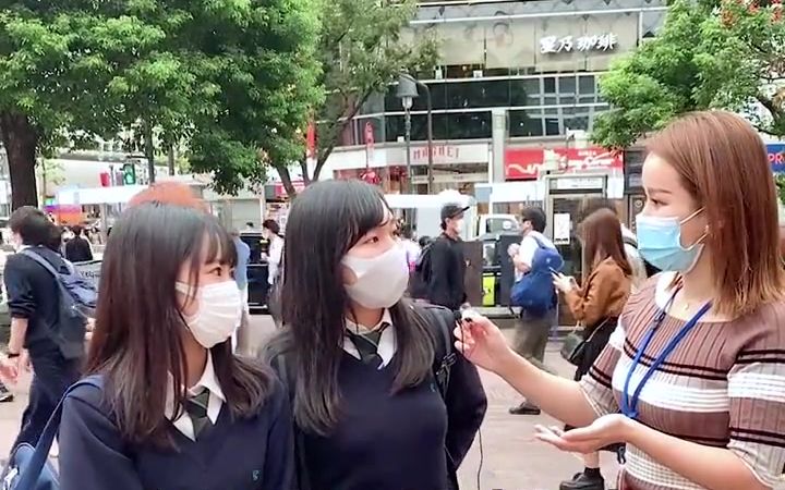 日本街头采访，日本的JK校服到底有多难买到