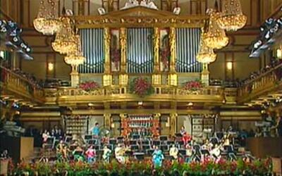 中央民族乐团\/98年维也纳金色大厅\/春江花月夜