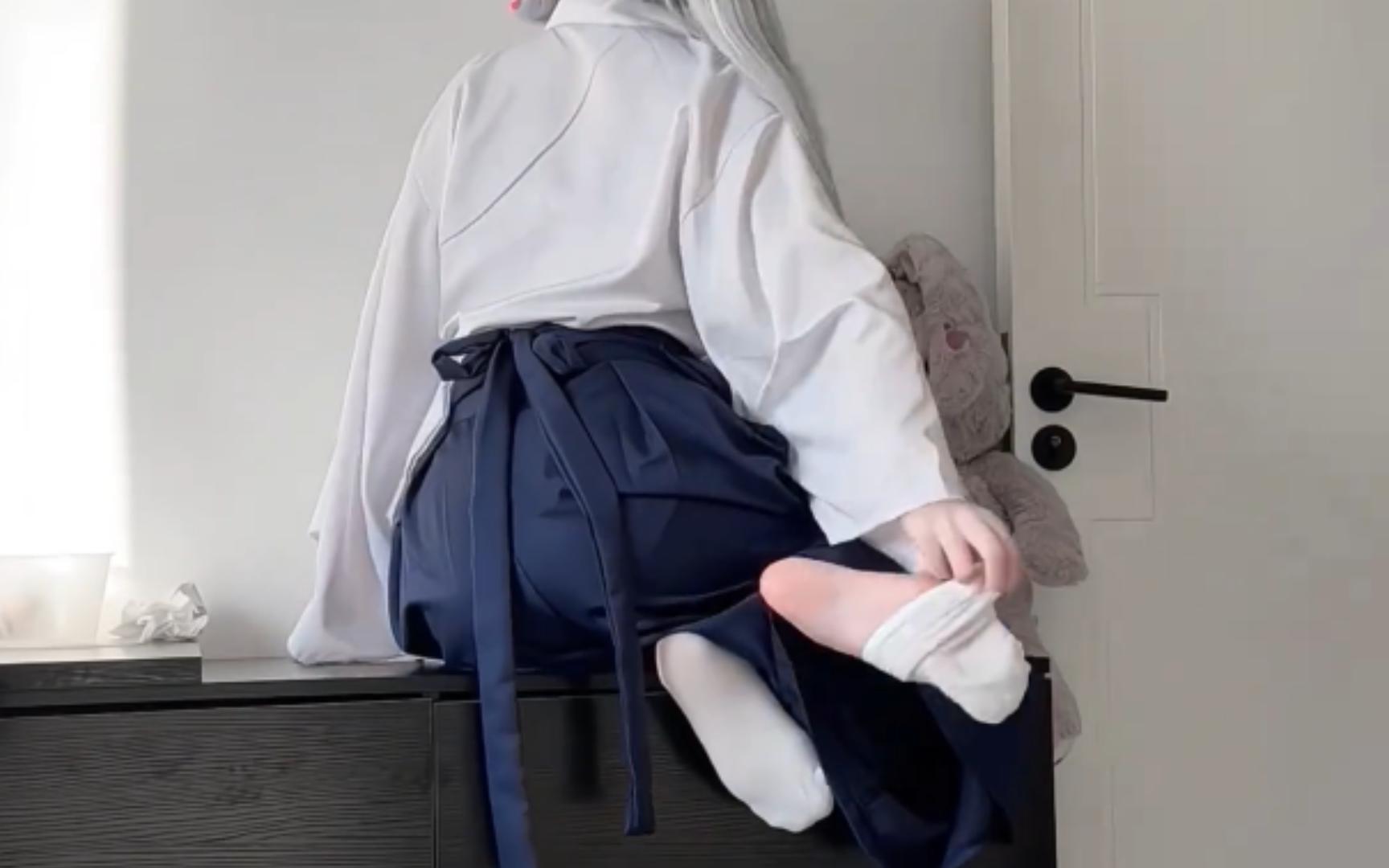 King Hand is this what you want? Harakami Kaguri Ayaka cos