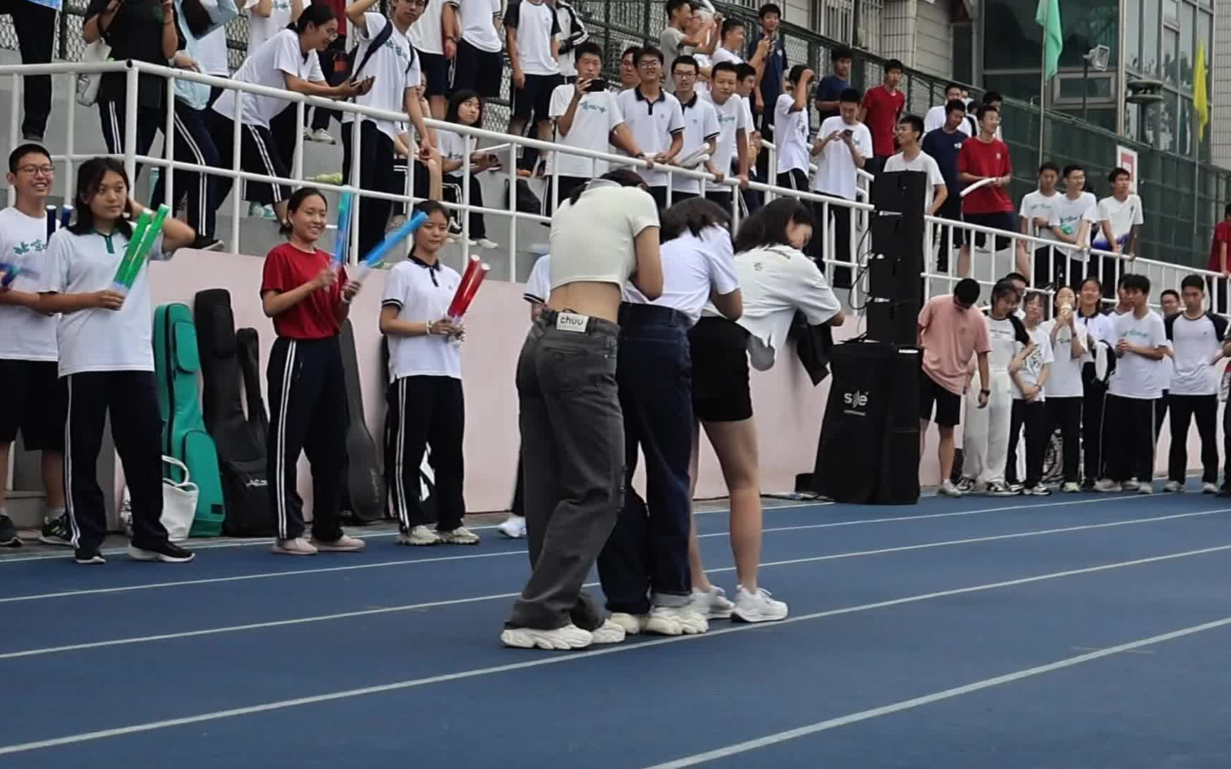 【北京四中】高中生翻跳的ditto