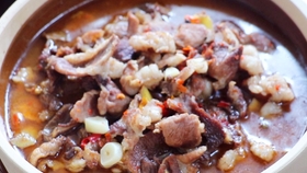 湖南杀猪粉的正确方法 fb56638a606017dd90856630383b14a51152adbf.jpg@280w_158h_1c_100q.jpg