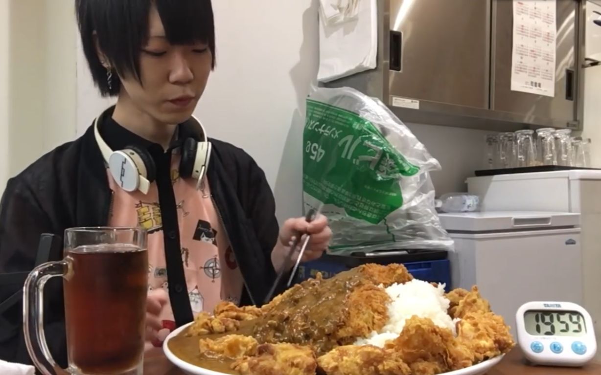【日本大胃王】drac小哥限时挑战咖喱炸鸡块饭