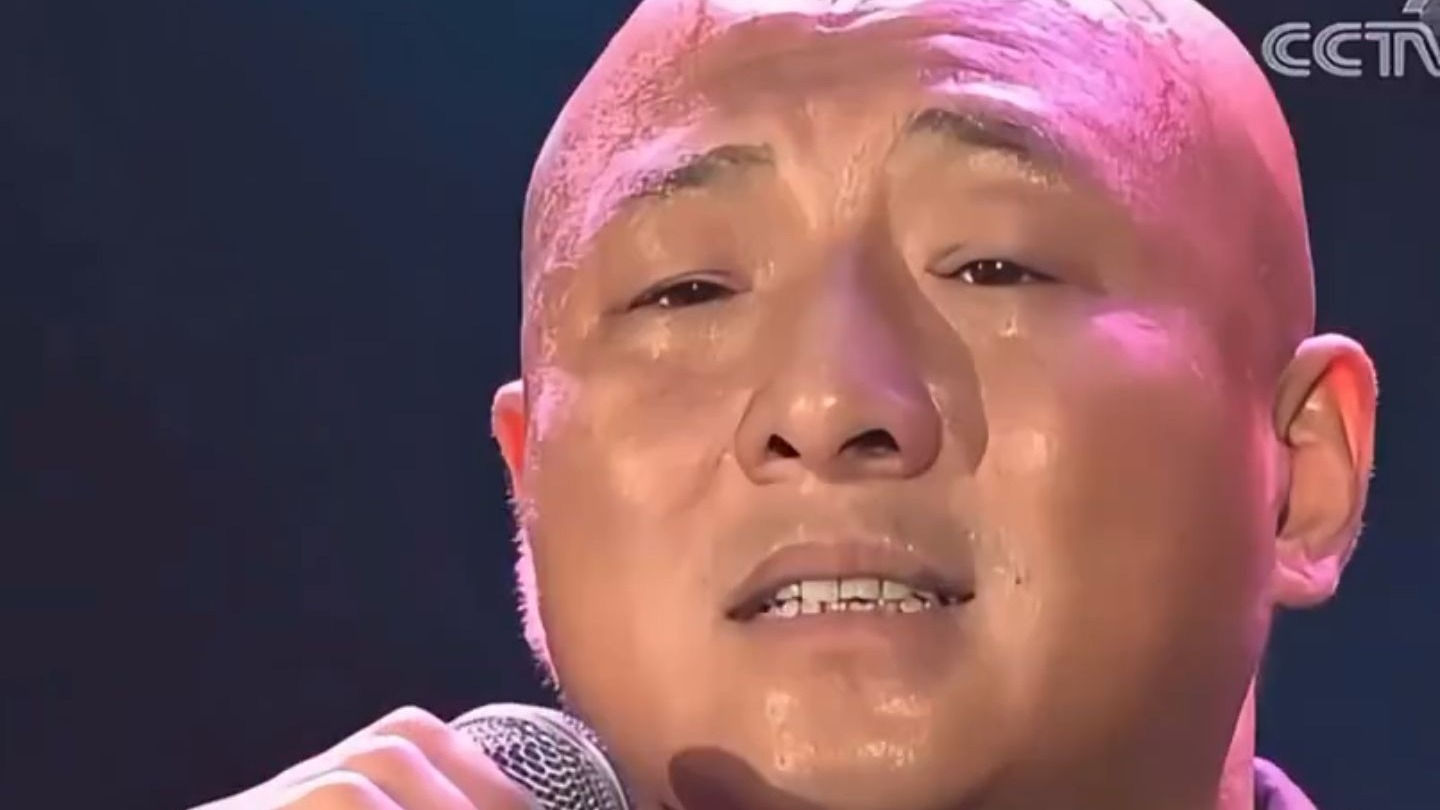 前奏一响，全是青春！周晓鸥《爱不爱我》超神现场