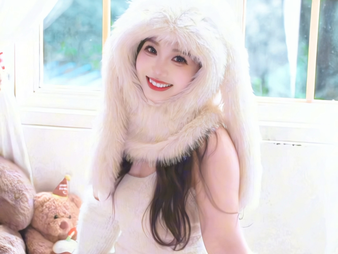 摄影：烧开了？模特：压不住嘴角根本压不住