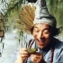 游本昌老先生即兴唱京剧，一段《坐寨盗马》唱罢，原来京剧还可以这么唱，这位老先生太皮了！