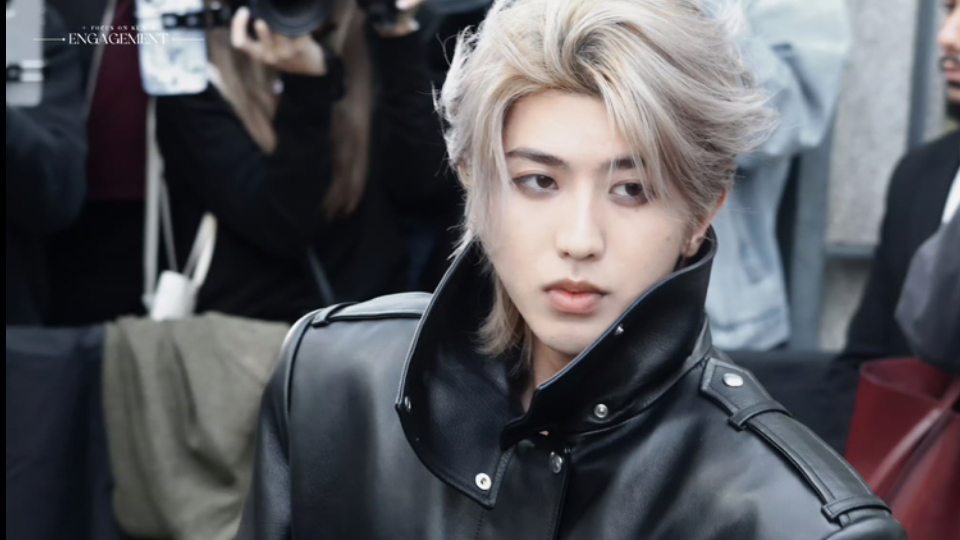 【巴黎时装周】蔡徐坤入场｜巨星排面，谁与争锋