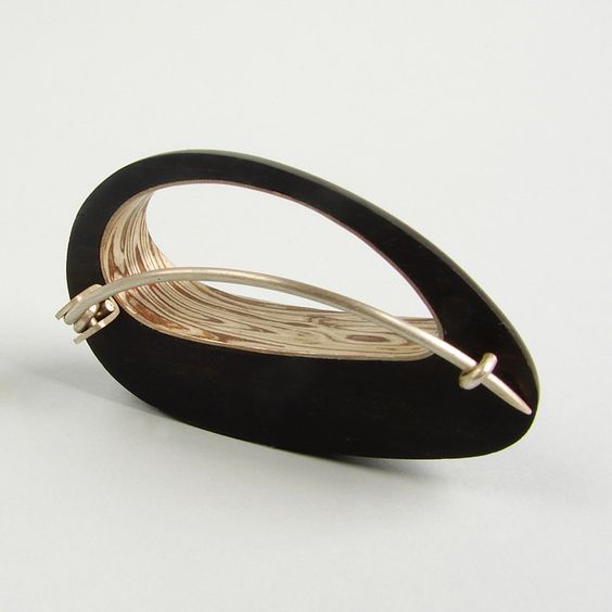 伟德bv1946官网-女生半年卖出800多只点翠大蟑螂 已收到来自墨西哥地方城市的合作邀请