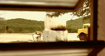 影视 电影 每日推荐:一部最好的公路电影《中央车站》 gif