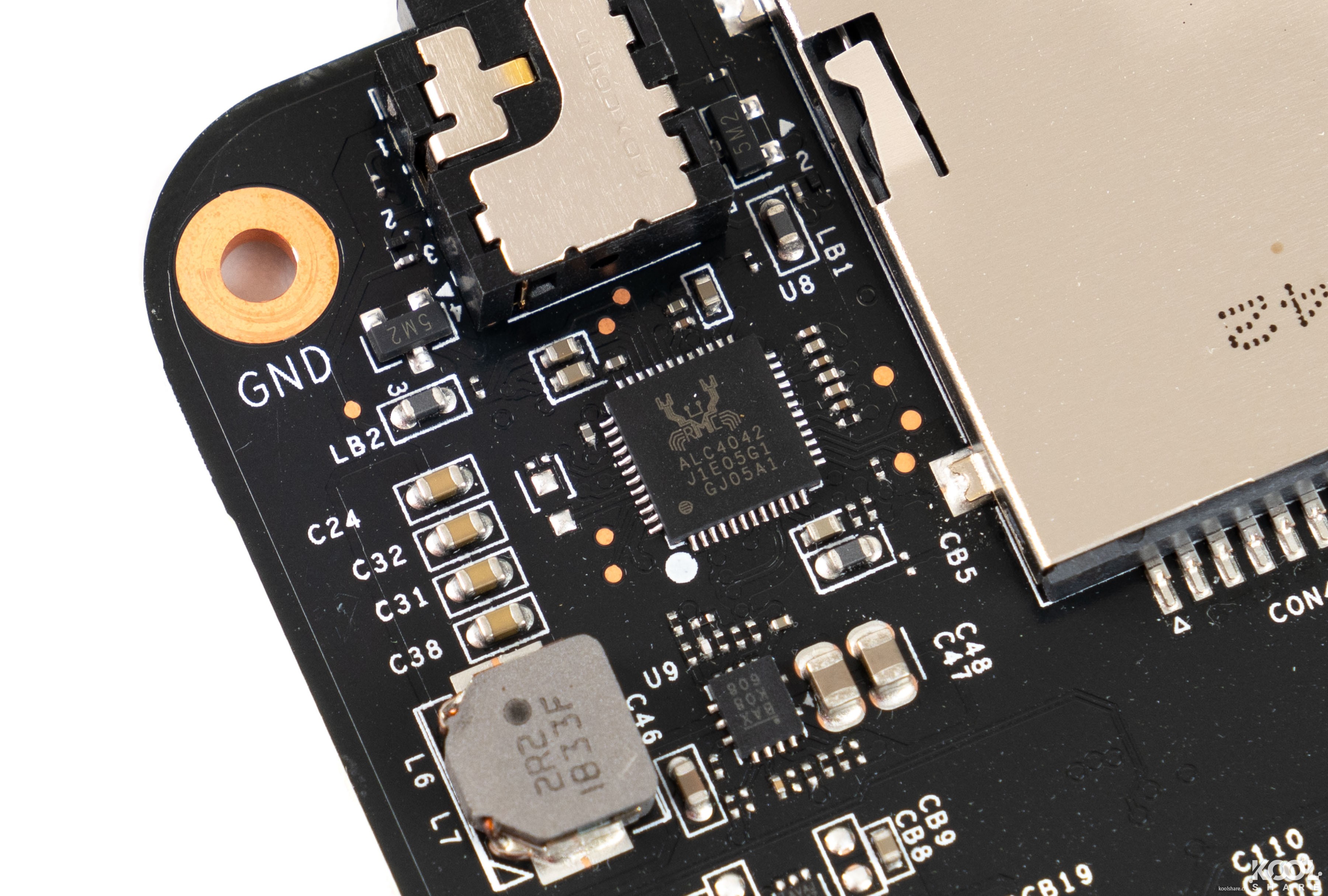 caldigit usb-c pro dock开箱评测▲realtek alc4042,音频编解码芯片