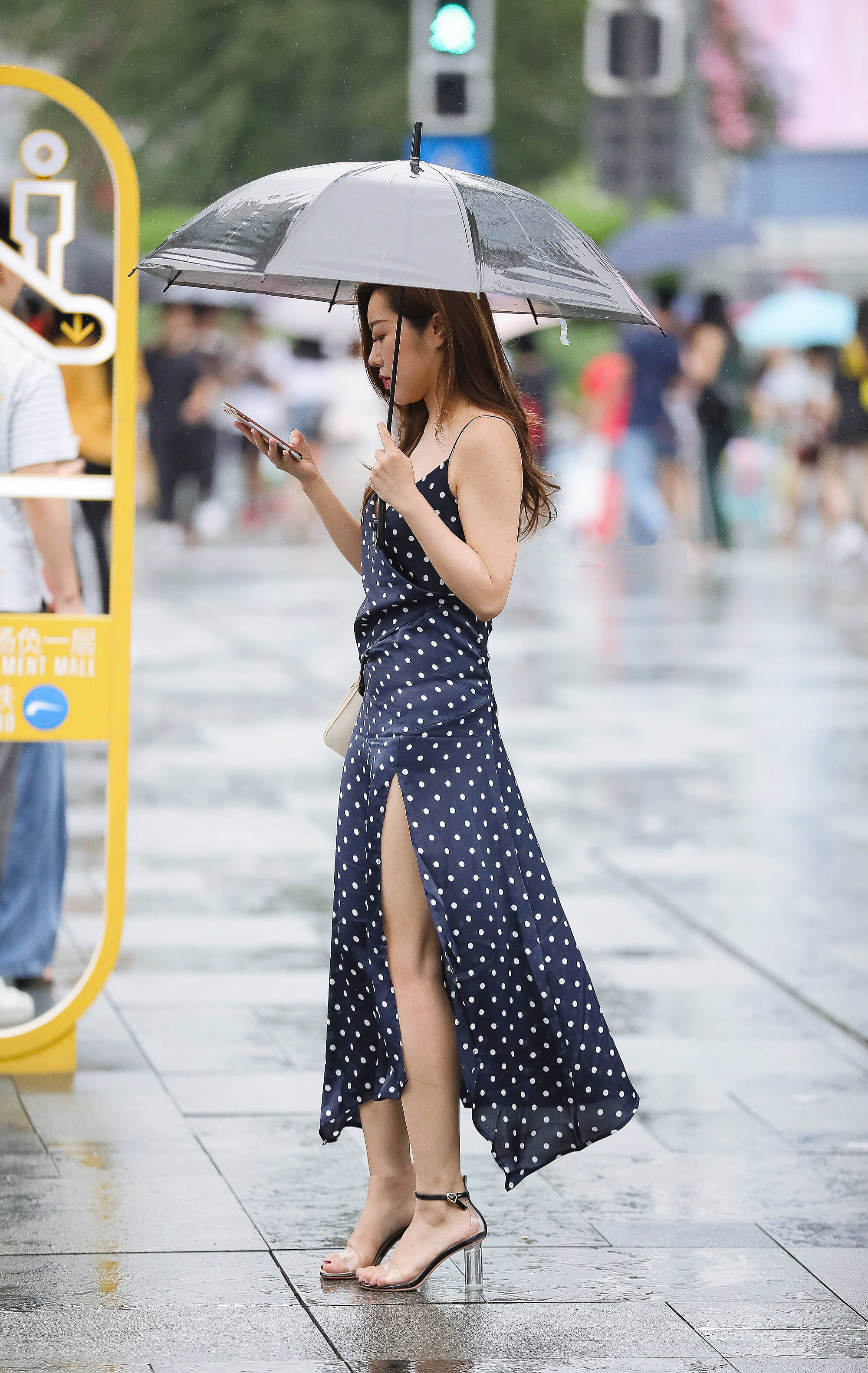 【实战利器】街拍小姐姐 身材真好(伍)