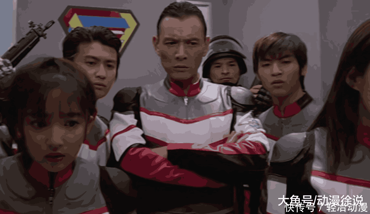 戴拿奥特曼超级胜利队 时隔22年的重逢