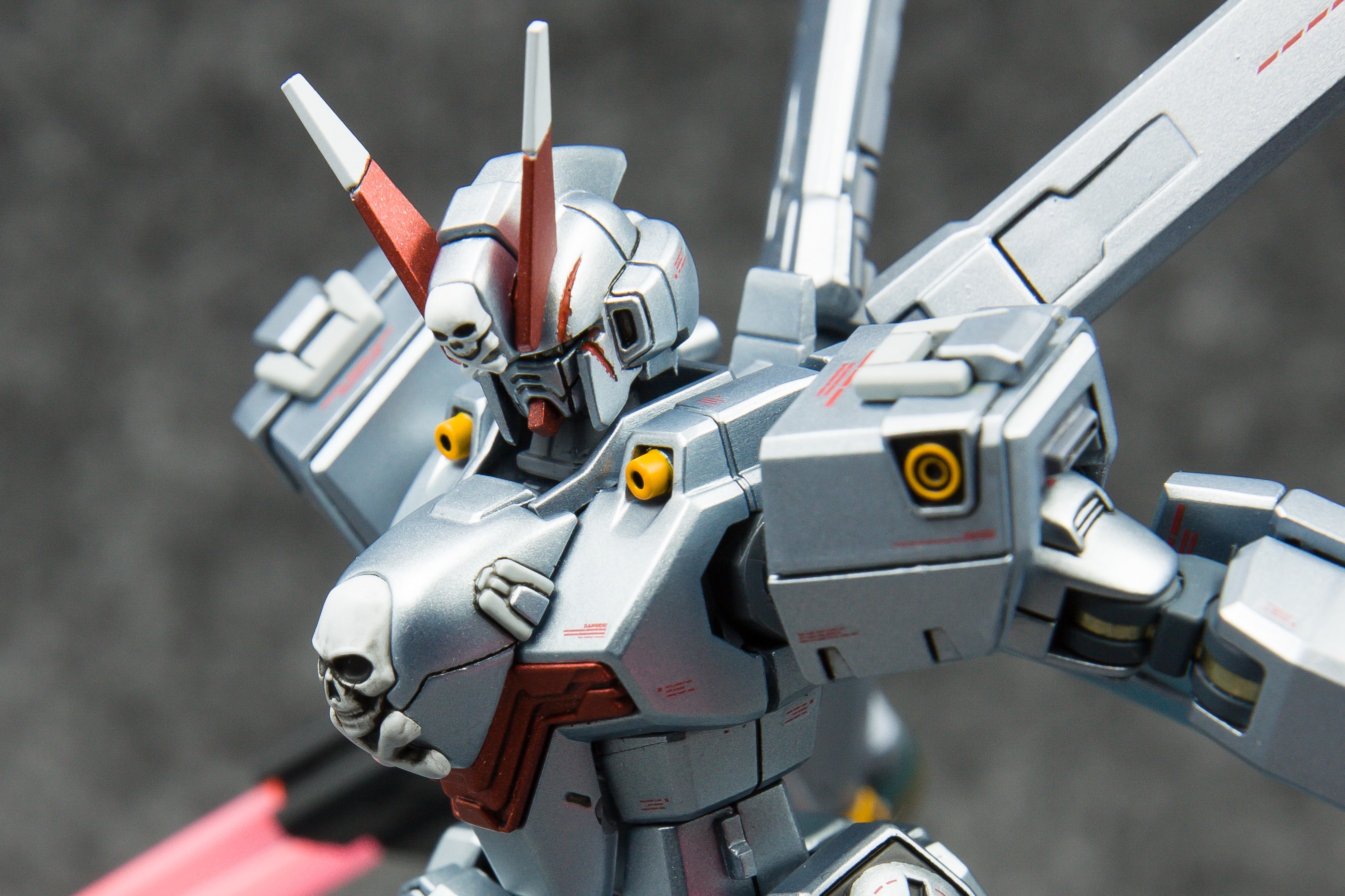 达人佳作:xm-x0海盗高达x-0(crossbone gundam x-0)