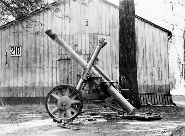 二战斯柯达21厘米重型迫击炮,试图用它弥补德军损失的重型火炮