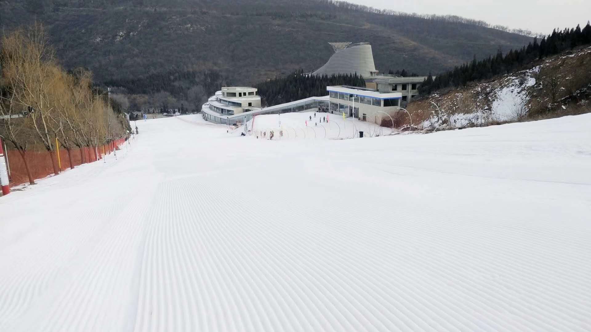 郑州又一滑雪胜地郑州出发航海路向西1小时直达