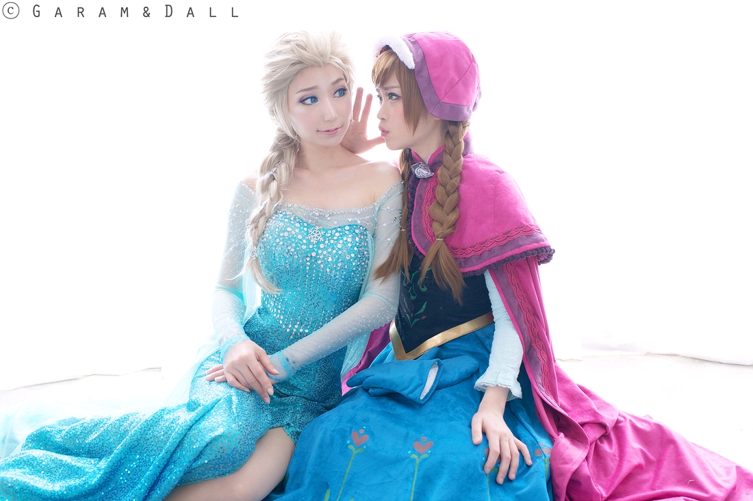 【cosplay】冰雪奇缘安娜艾莎