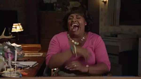 这部超爆笑的美剧,绝对能让你笑到脸抽筋!