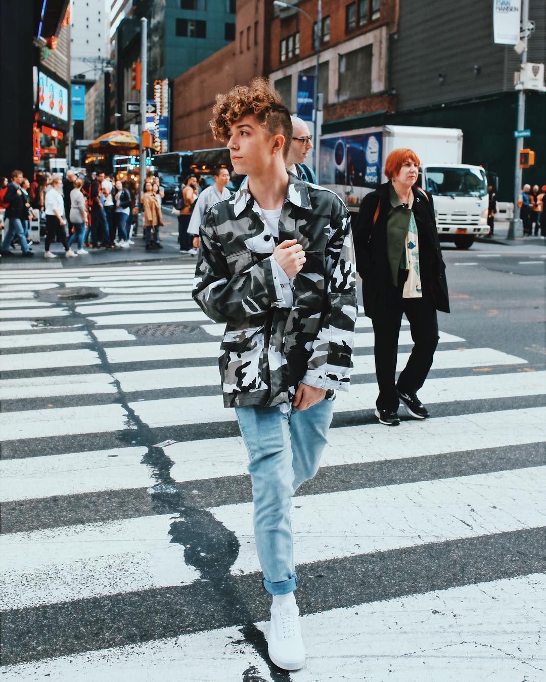 zach herron(全名zach dean herron)