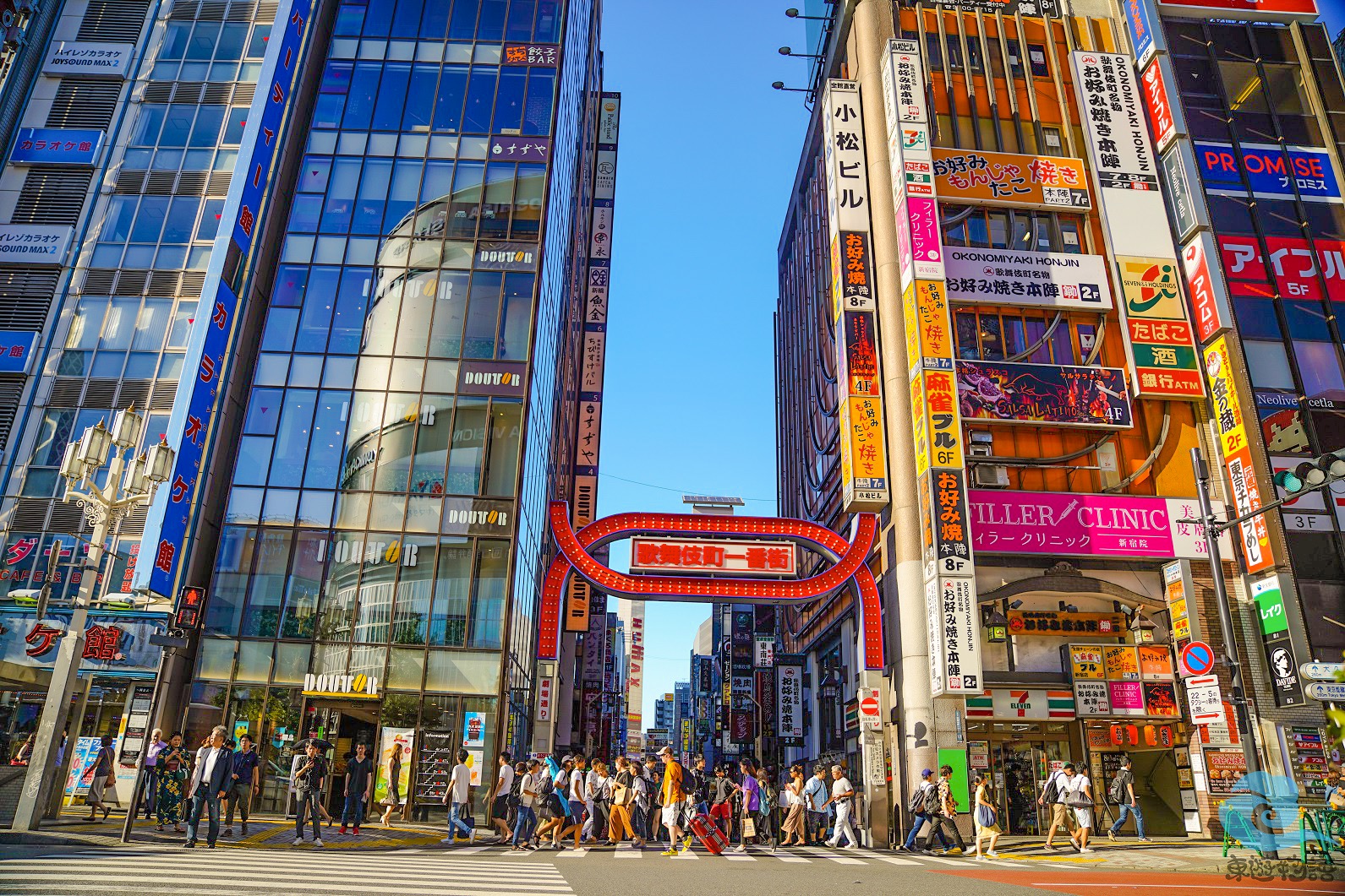 日本 东京新宿 旅游街拍 新宿夜景