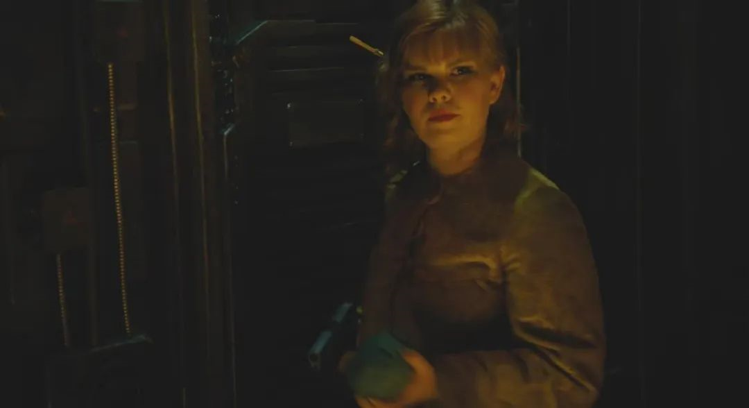 雪国列车剧版结尾 098d76c582daecb1e452f99781750d443d41d8b5.png