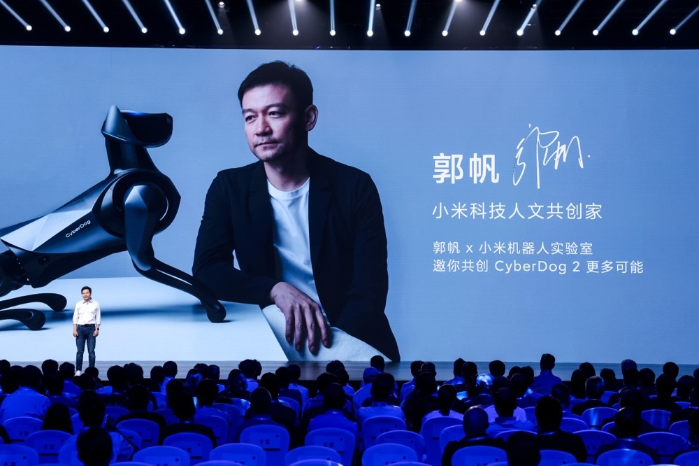 小米科技战略升级:新一代折叠屏、仿生机器人、端侧大模型亮相插图9 小米科技战略升级:新一代折叠屏、仿生机器人、端侧大模型亮相插图9