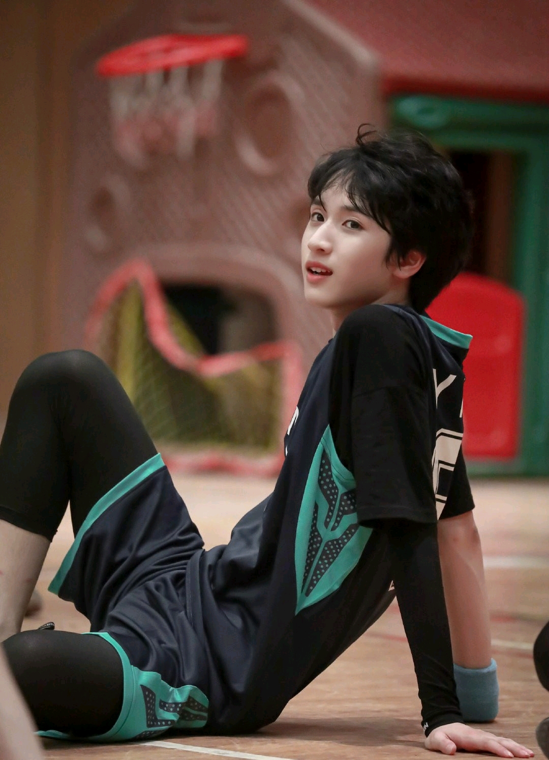 严浩翔发生了什么事 0a182e28cf8708edeaa3d1b96008738f86e6de0d.jpg