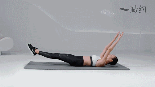 「卷腹 举腿」练腹肌效果最猛的4个动作(图)