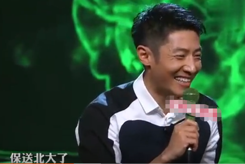 撒贝宁喜当爸爸,混血儿龙凤胎,低调晒全家福
