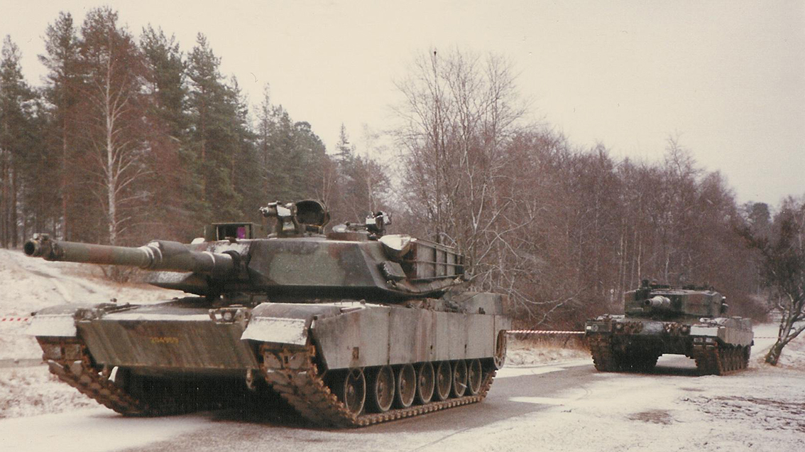 斯堪的纳维亚遗魂strv2000stridsvagn2000