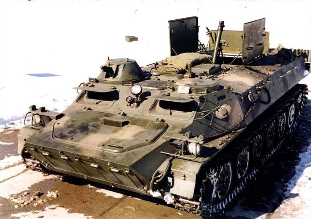 炮弹太老(卫国战争时期就有),配用的m-6(中国仿制型叫目-6)引信在多石