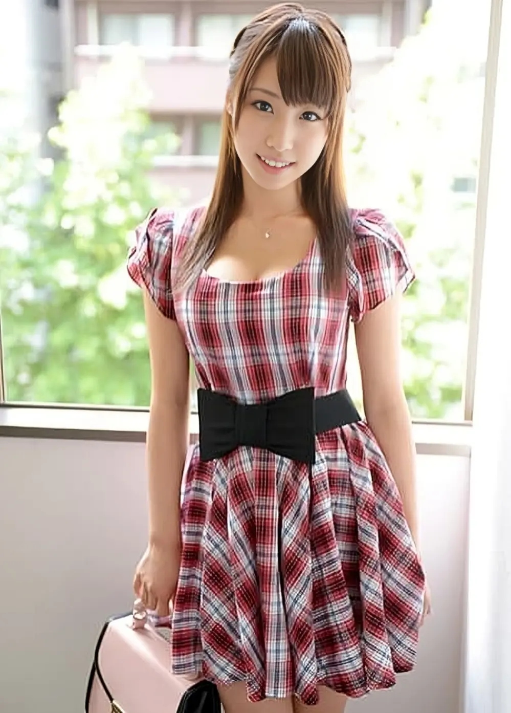 あやみ旬果(彩美旬果)(上篇)，一个媒体禁，两个带路人，三个后遗症