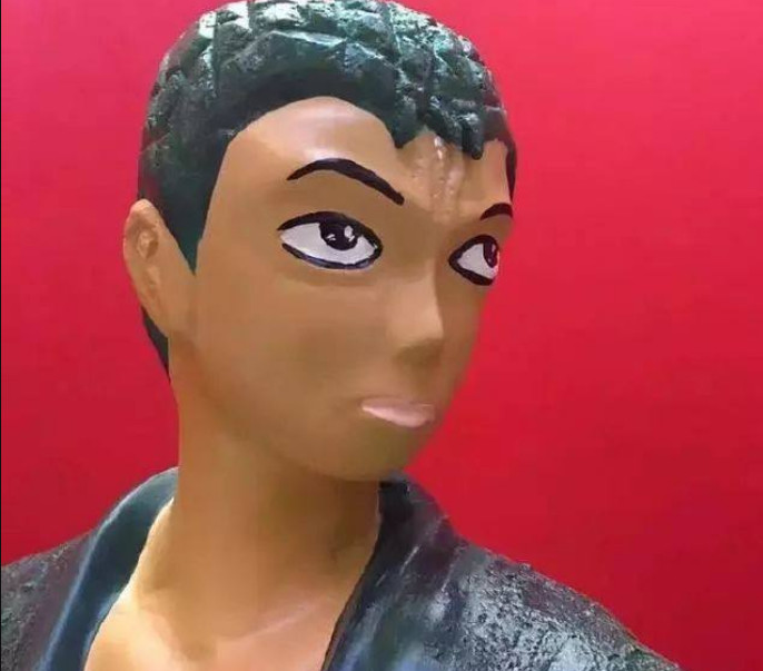 看完这些山寨手办,别说承包一年笑点,十年我都觉得少了!