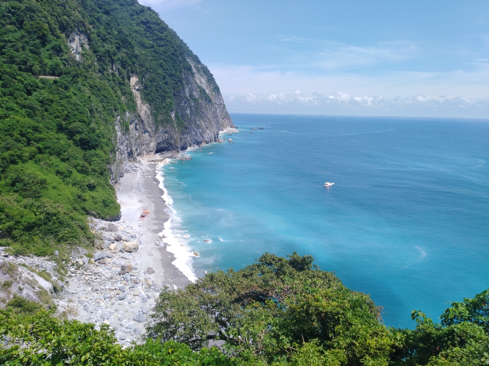 地表超强台湾攻略,交换,自由行统统拿下