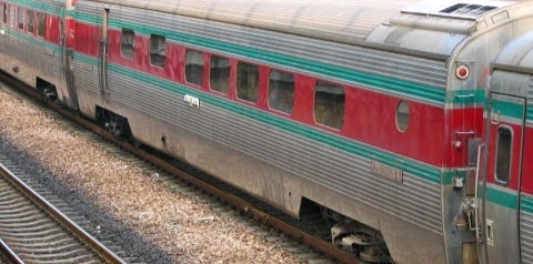 25c型客车是铁道部于二十世纪九十年代中期与韩国合作为广深铁路设计
