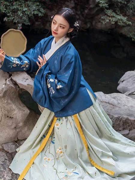 汉服cosplay入门教程,汉服cosplay服装