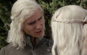 为什么很多人不喜欢《权力的游戏》中的龙妈?