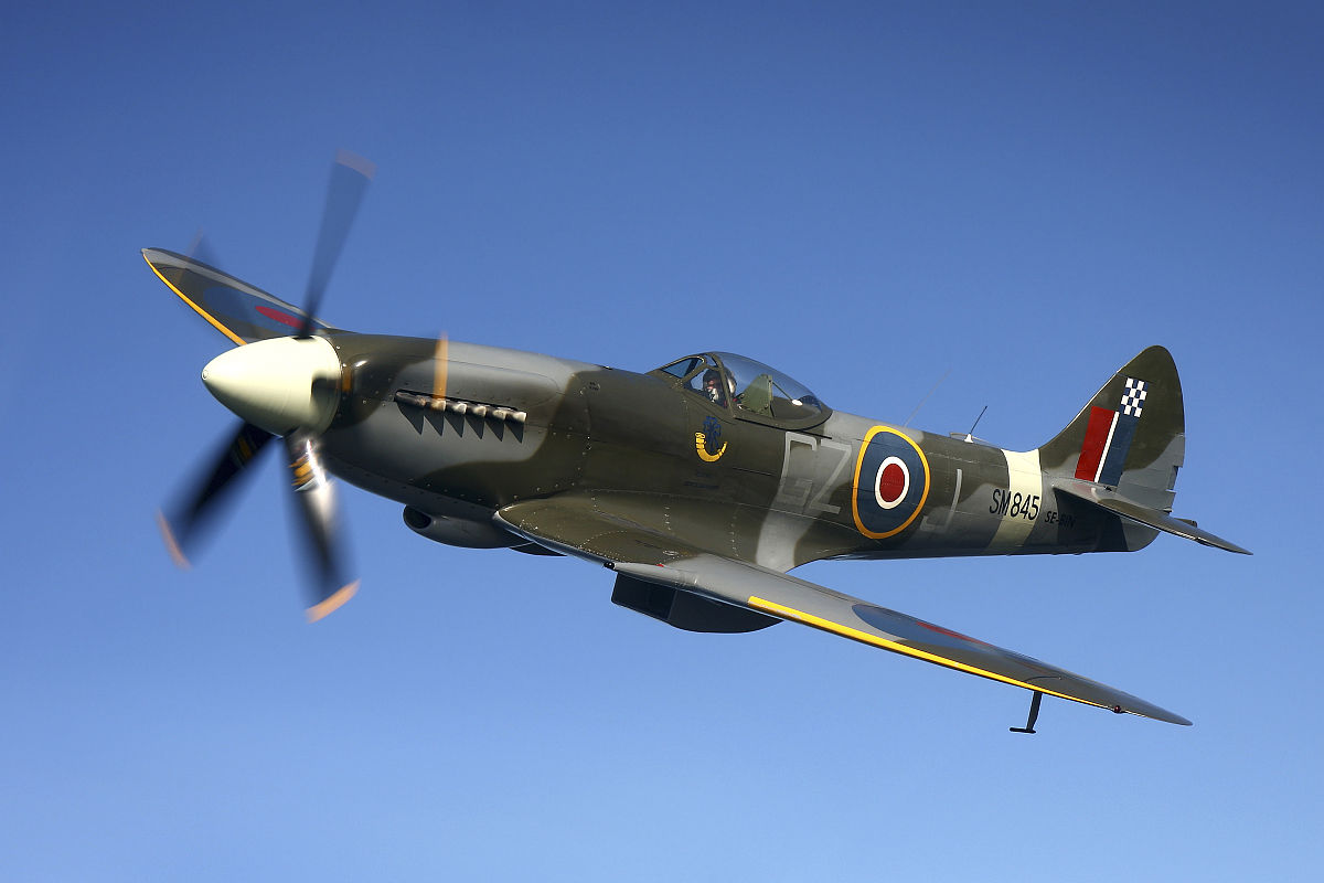 喷火式战斗机(英文:spitfire)是第二次世界大战期间英国空军的