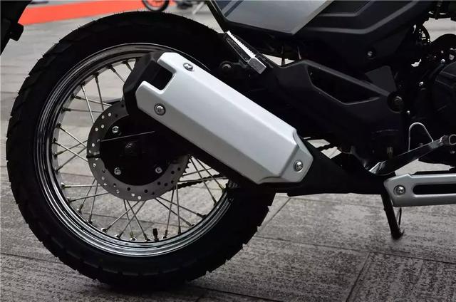 力帆KPM200今日发售,亲民复古来袭!