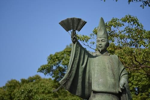 科技 人文历史 退休的日本天皇们—漫话日本天皇的退位史 此后的百余