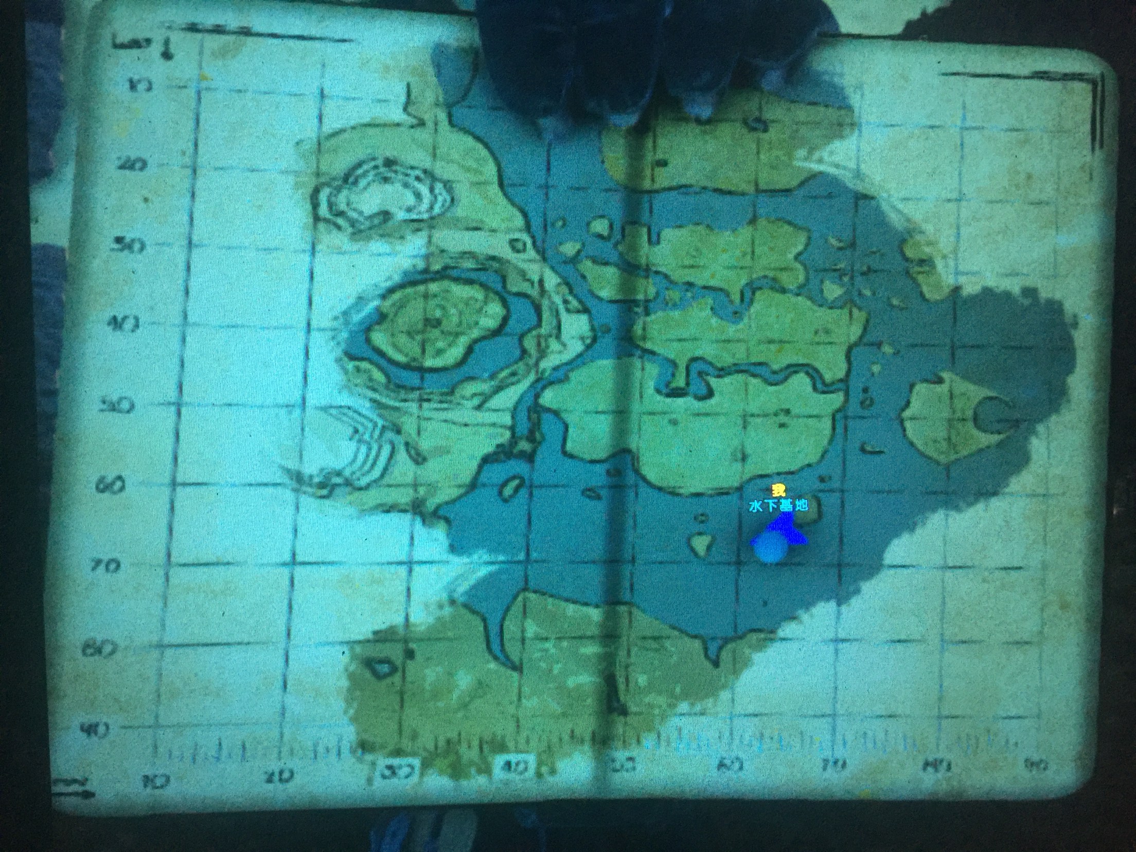 中心岛的水下基地 方舟作为一部优秀的沙盒游戏,它的地图也是非常广阔