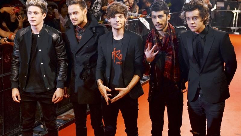 onedirection表情包,oneshotniko表情包 曝光onedirection发型师曝光onedirection都在跟工作人员乱搞