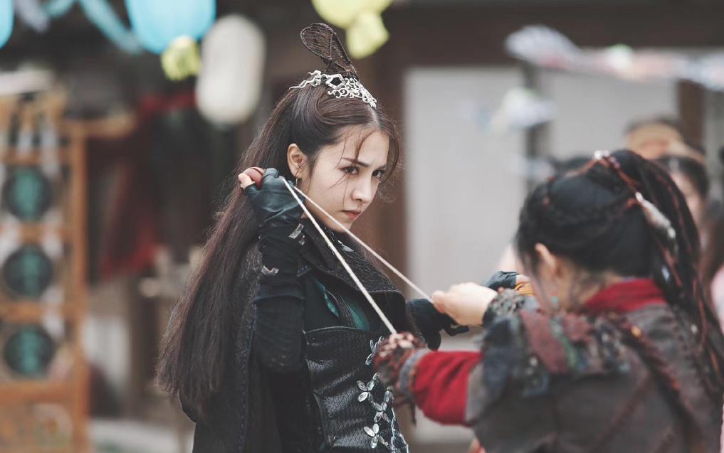 《卸岭之地下惊龙》上映,卸岭弟子再出山,盗墓片变武侠片