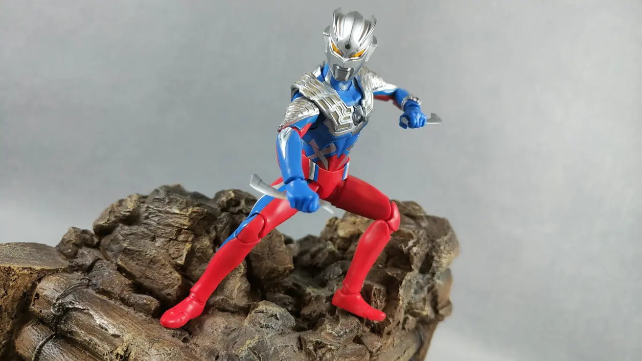 万代模型 shf 赛罗奥特曼