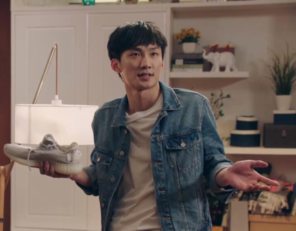 《爱情公寓5》中的赵海棠也是一个鞋头