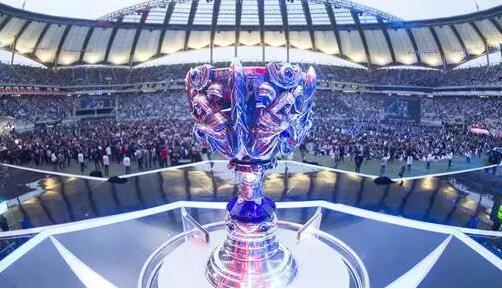 羺״ν˻ᣬϷְҵжԶ