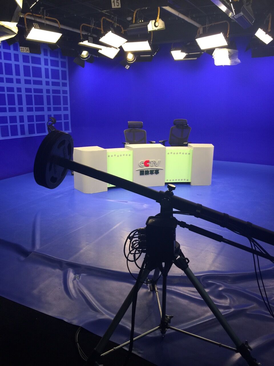 央视国防军事频道 大家谈 栏目 推广介绍