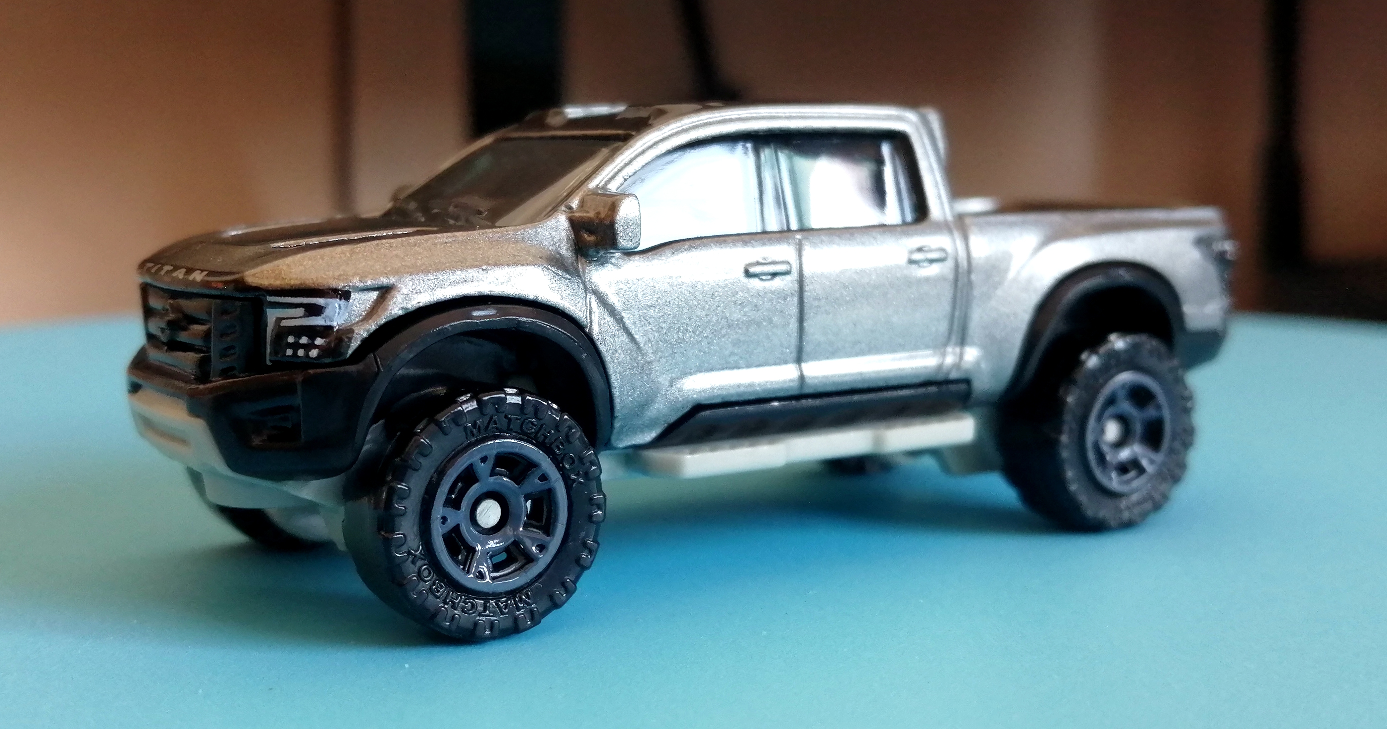 matchbox:2016 nissan titan warrior(尼桑泰坦猛士越野皮卡评测)