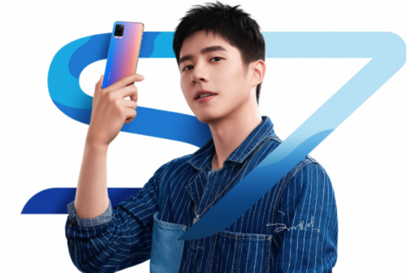 蔡徐坤lisa代言vivo手机拍照表现力压iphone 12