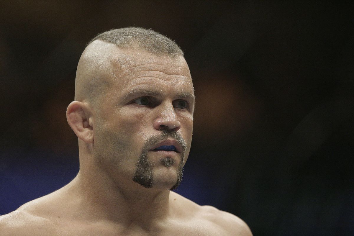 4.职业综合格斗运动员chuck liddell,绰号"冰人",ufc名人堂成员.