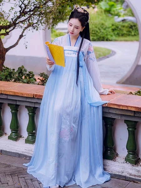 汉服安利第二弹不超过200r的白菜汉服确定不来看看吗